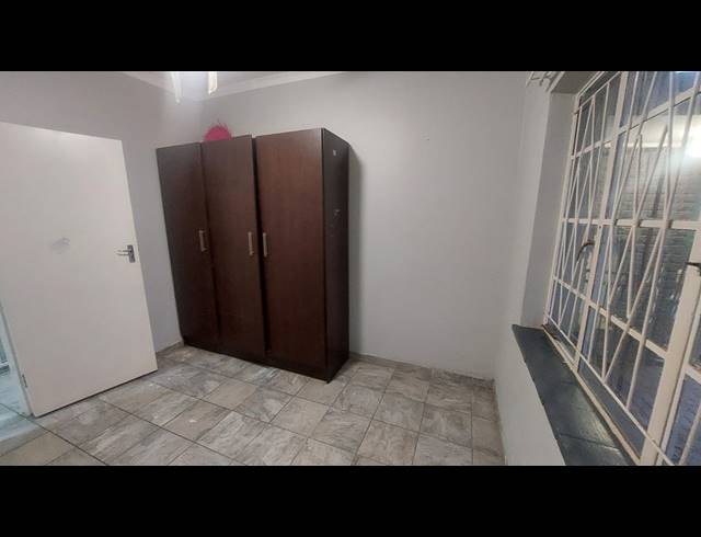 4 BEDROOM FREESTANDING TO LET IN WILGEHOF